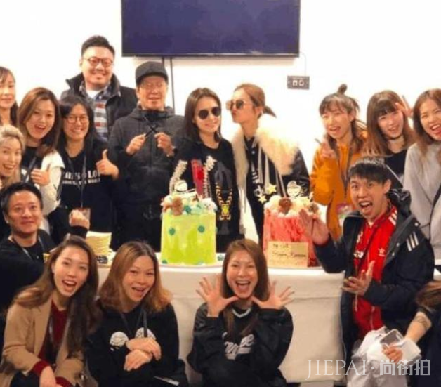 阿娇对男友百般讨好,真的什么都愿意做吗?