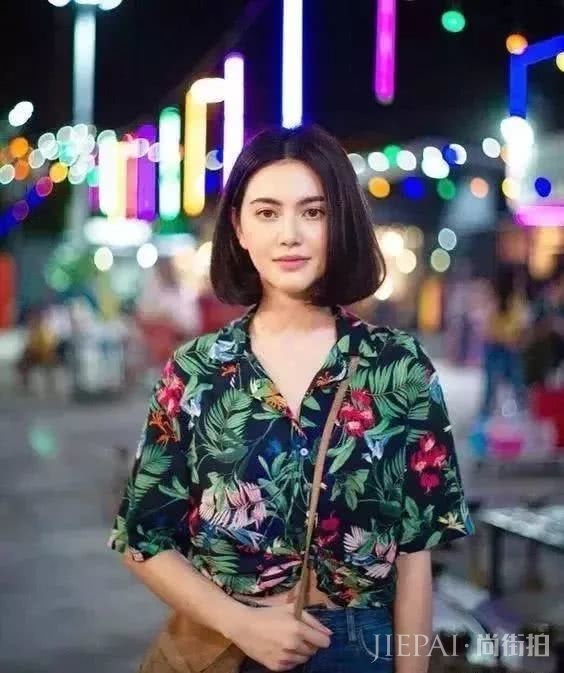 T恤并不是牛仔裤的唯一搭配,搭这5件更时髦!