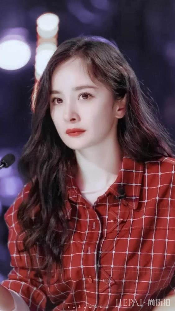 私服搭配只服杨幂,生过孩子也能穿出18岁少女feel