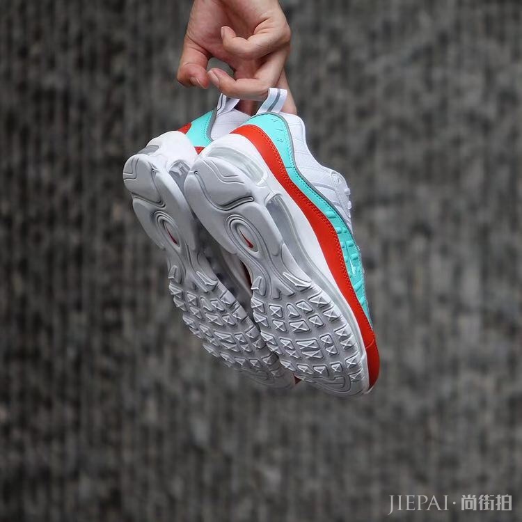 新款 Air Max 98 实物细节图来了!又是一款女生专属!