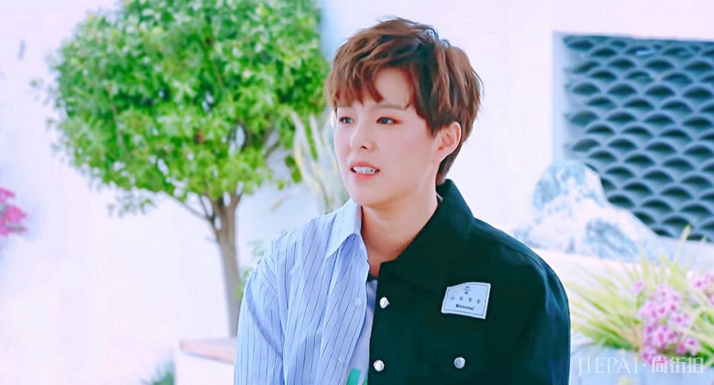 吴宣仪和Sunnee双双挑战拼接款造型，却搭出了两种风格