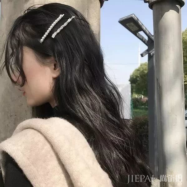 又是一年“秋打盹”,10分钟就能出门的网红发型你真不学?