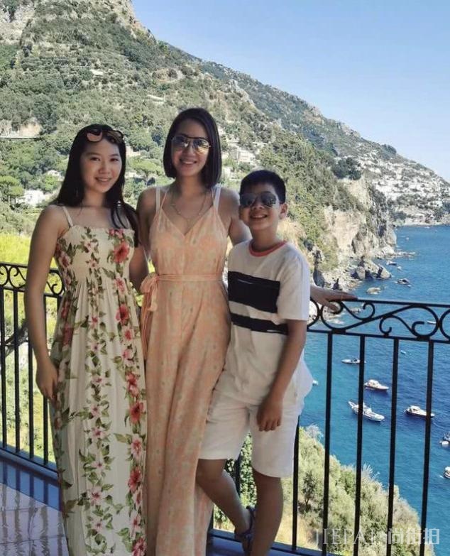 甄子丹全家出游享亲情乐独缺长子，15岁女儿175CM很抢镜