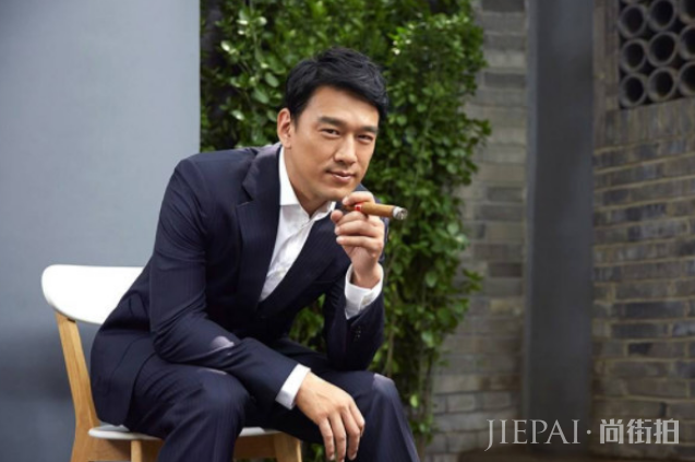 中国最具“霸道总裁”气质的5位男星，靳东上榜，第一谁无人能挡