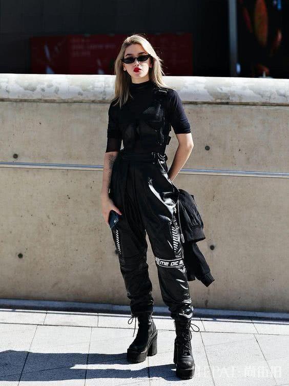 今年显瘦的裤子你了解吗?看看下面,帮你摘掉微胖标签