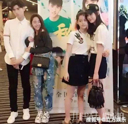 欧阳娜娜强大朋友圈曝光?皆是业内一流人士,比綦美合高大上太多