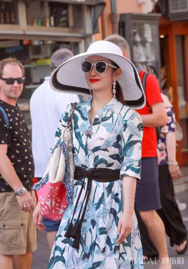 秦海璐《中餐厅》秀恩爱虐单身狗杨紫,自曝婚后从没和老公吵过架