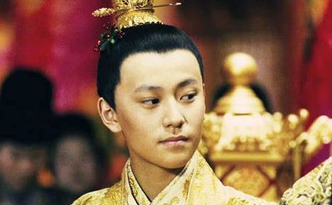 杨紫删光前任消息,敢爱敢恨坦坦荡荡,是对现任最好的尊重!