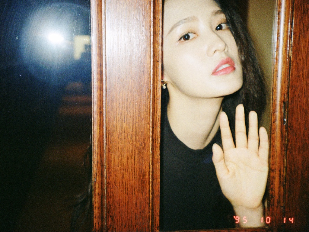 李沁性感甜美写真图片