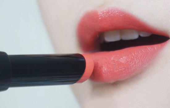 枫叶色口红适合什么人