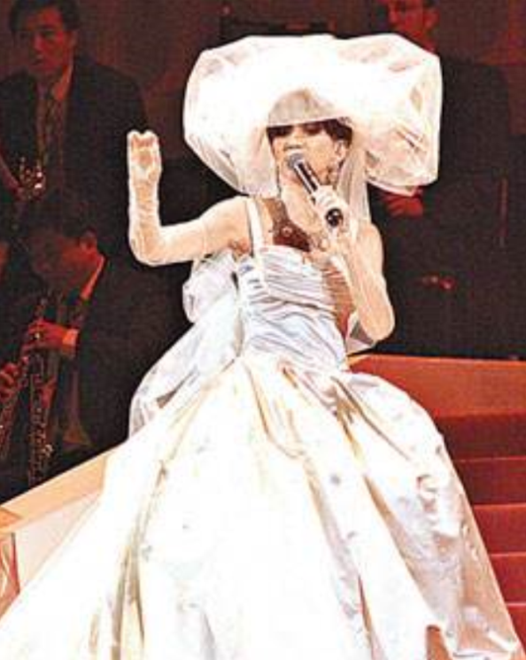 梅艳芳怎么去世的_梅艳芳去世原因_梅艳芳是什么时候去世的