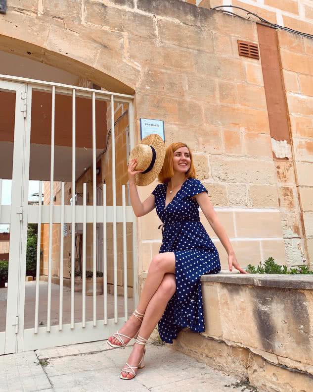 圆脸女生的秋日发型指南,短发是气质最佳选,显脸瘦很文艺