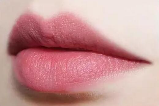 有哪些非常经典或者一直非常火的口红