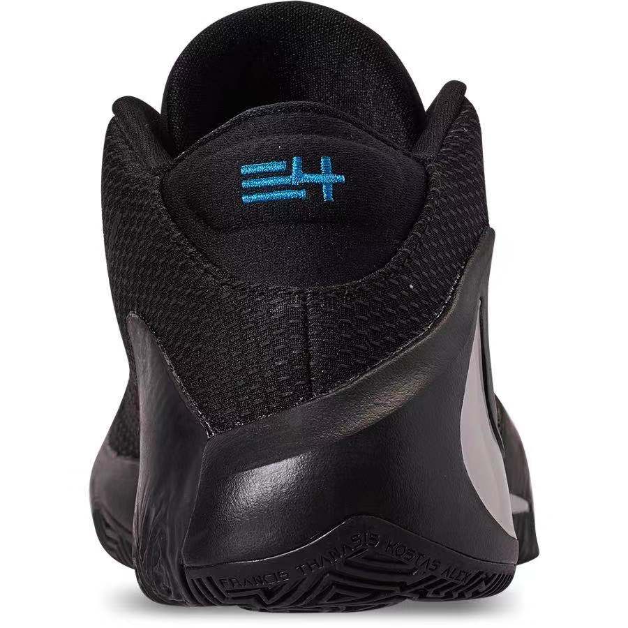 全息反勾 Swoosh ！字母哥 Zoom Freak 1 全新配色本周登场！