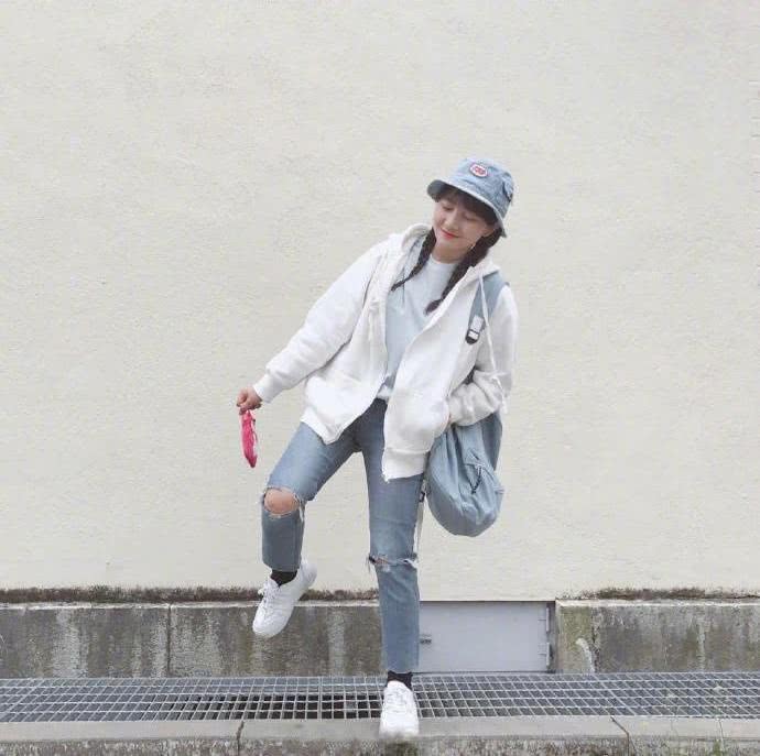 微胖小个子女生怎么穿?只有选对了适合自己的穿搭才能显瘦高还好看