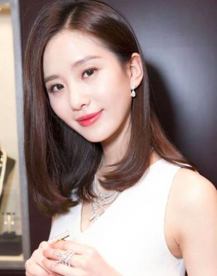 这三位女星太有缘了吧,同年出生同样刚生完孩子,还同时复出了
