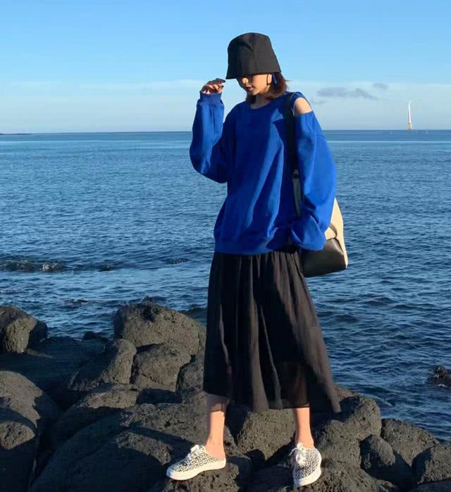 大摆半身裙,给秋天增添仙气感