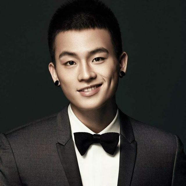 演员与爱豆之间的“壁”,就这么被吴宣仪和陈立农给消了?