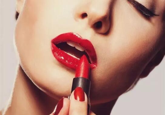 劣质口红对身体的危害