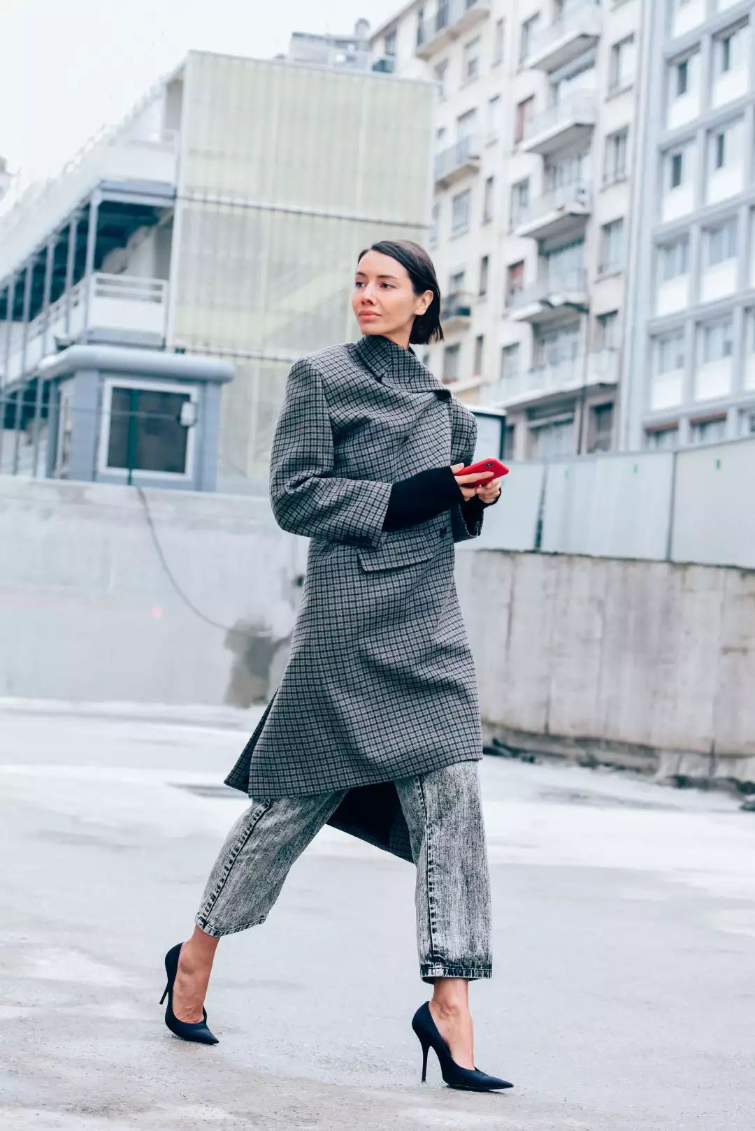 风衣搭配阔腿裤,今秋街拍最潮百搭cp!!!