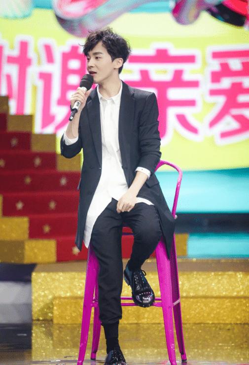 吴昕的四位异性闺蜜,三位把她宠上天,而他才是吴昕背后的靠山