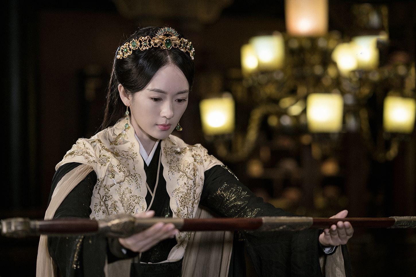 《如懿传》的高晞月,被称“小章子怡”,新剧《三十而已》饰顾佳