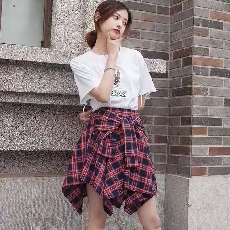 小个子怎样穿衬衫好看？这6个穿搭技巧学了让你显高显瘦还时尚