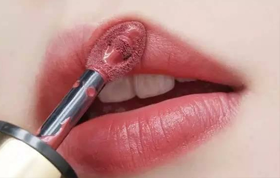 枫叶色口红适合什么人