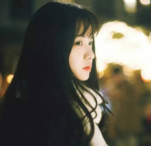 额头高适合什么发型 这七款发型让你美出新高度