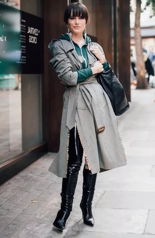 拉风的风衣太适合这个秋天了，演绎帅气休闲范