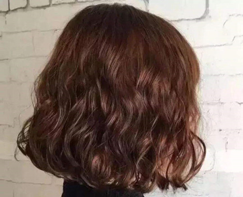 烫头后多久可以洗头 烫头后要注意什么