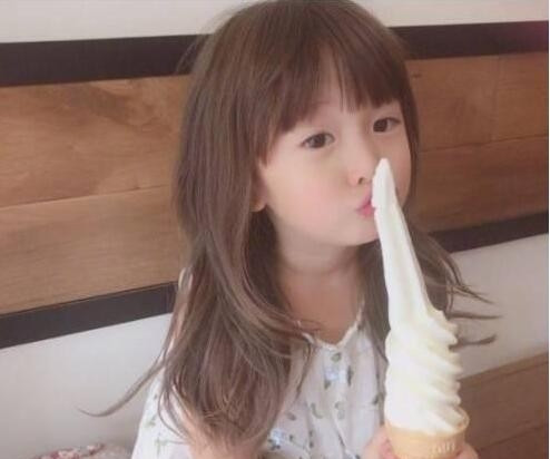 宝宝发型女绑扎方法 这8款小公主发型不试一试？