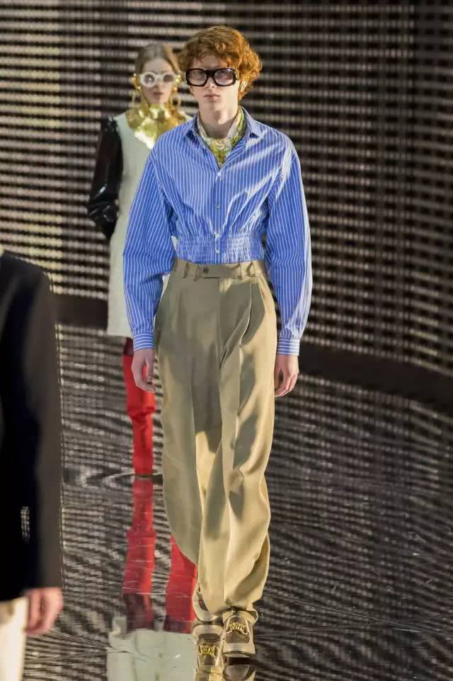 早秋这些衬衫搭配技巧,我已经偷偷学会了