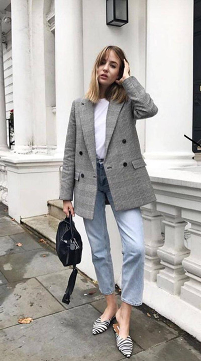 浅灰小西服搭配技巧 5个小技巧让你不一样