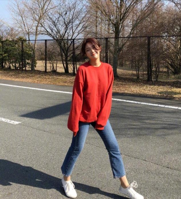 女人服装搭配风格要多变，混搭风成为穿搭新风尚