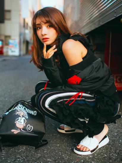 新疆盛产美女,这5位来自新疆的美女明星,你最喜欢哪一位?