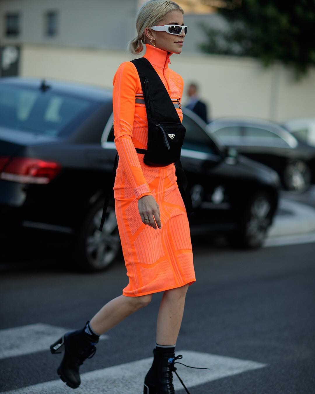 潮流穿搭新指南！米兰时装周潮流人士教你新季度流行趋势！