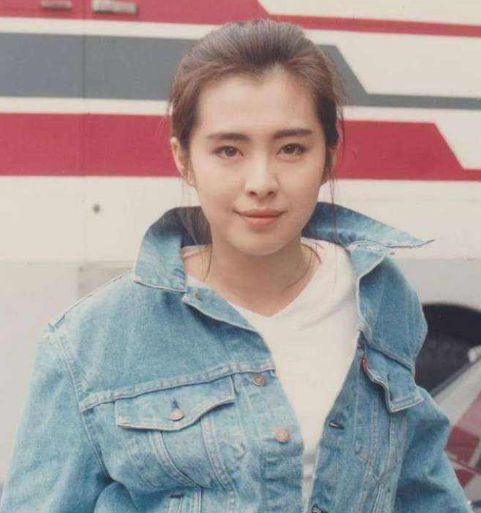 被称为香港“四大尤物”,林青霞上榜,最后一位冠以“花瓶”称号