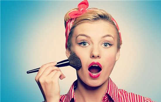 底妆露什么时候用