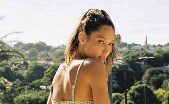 化妆跑步会对皮肤有害吗