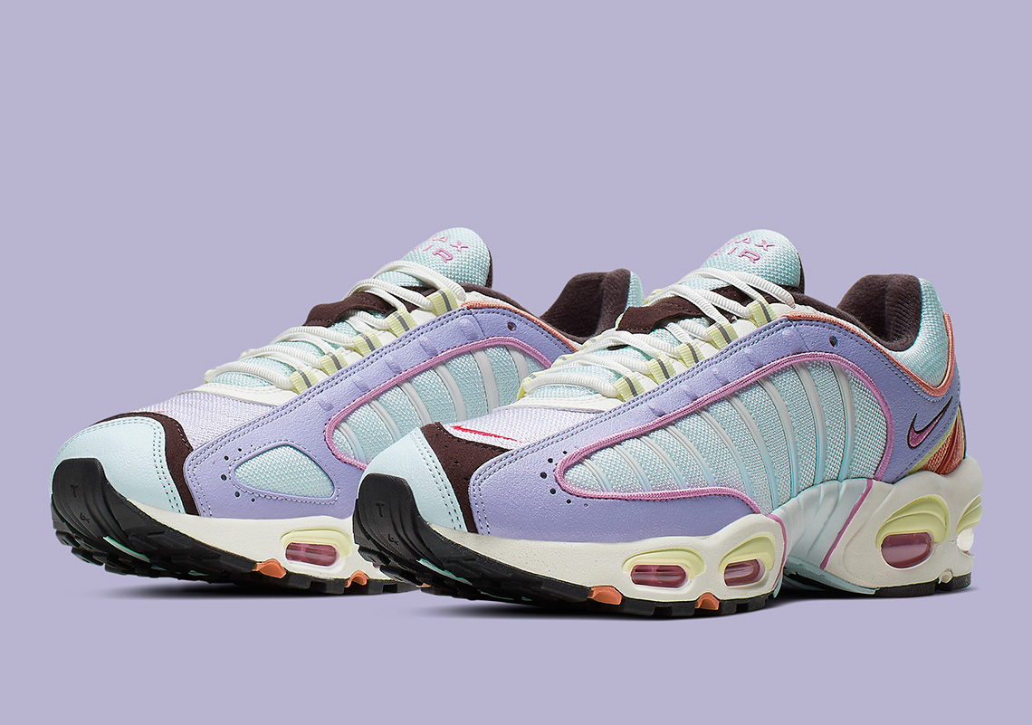 颜值堪比联乘!Nike Air Max Tailwind IV 20周年限定劲爆登场!