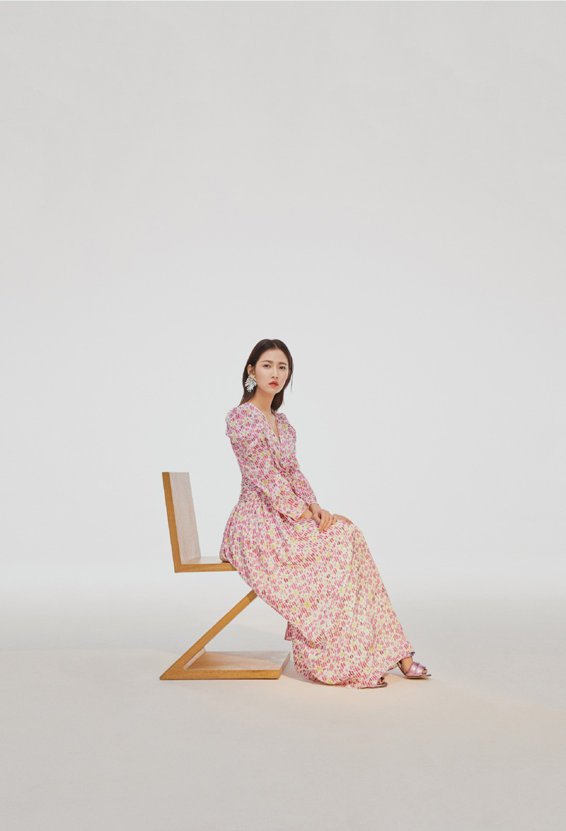 陈钰琪成熟魅力写真图片