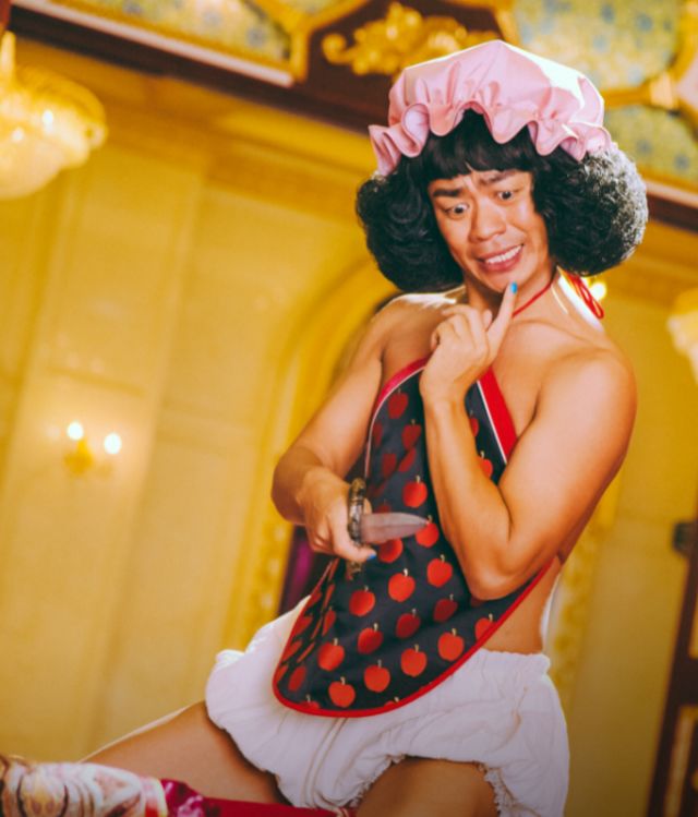 王宝强近照公开，胡须邋遢显老，离开马蓉后生活水平下降？