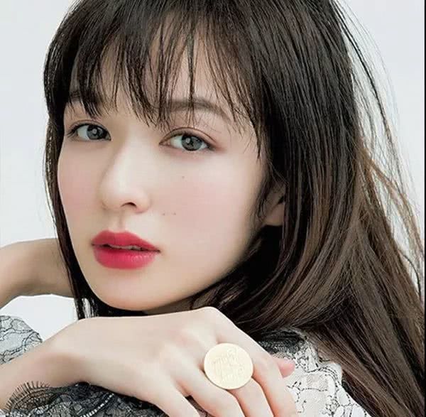 今年最in的彩妆妆容，进来了解下吧