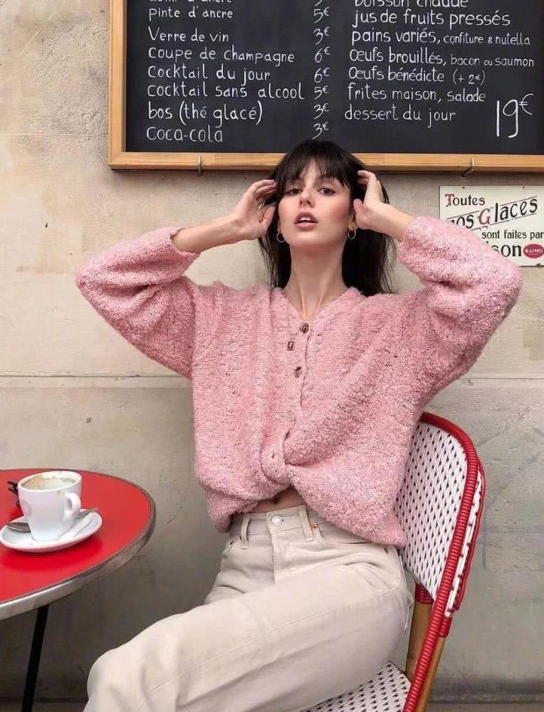 秋冬想要有温柔感,从这2个方面去选单品准没错