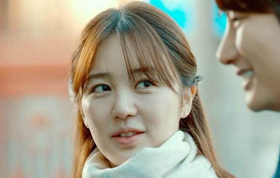 不适合八字刘海的脸型