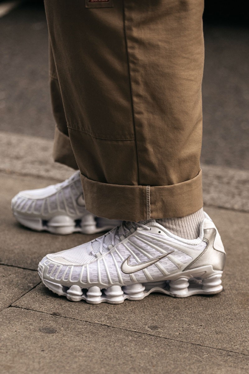 sacai x NIKE上榜,现在的时装周流行什么球鞋!