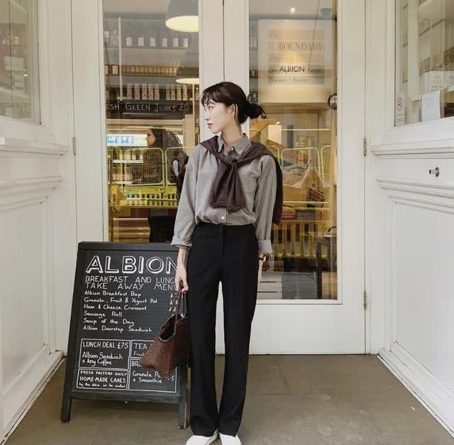 十一出游怎么穿？即使只穿常见的单品，也能搭出时髦感