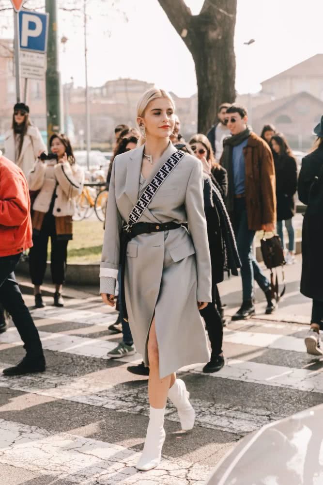 2019秋天这些颜色真的火，穿上就让你和其他人不一样