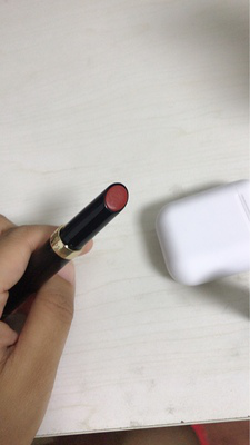 张嘉倪对口红难割舍,陈情令出冠名口红,早秋的快乐只差一支口红